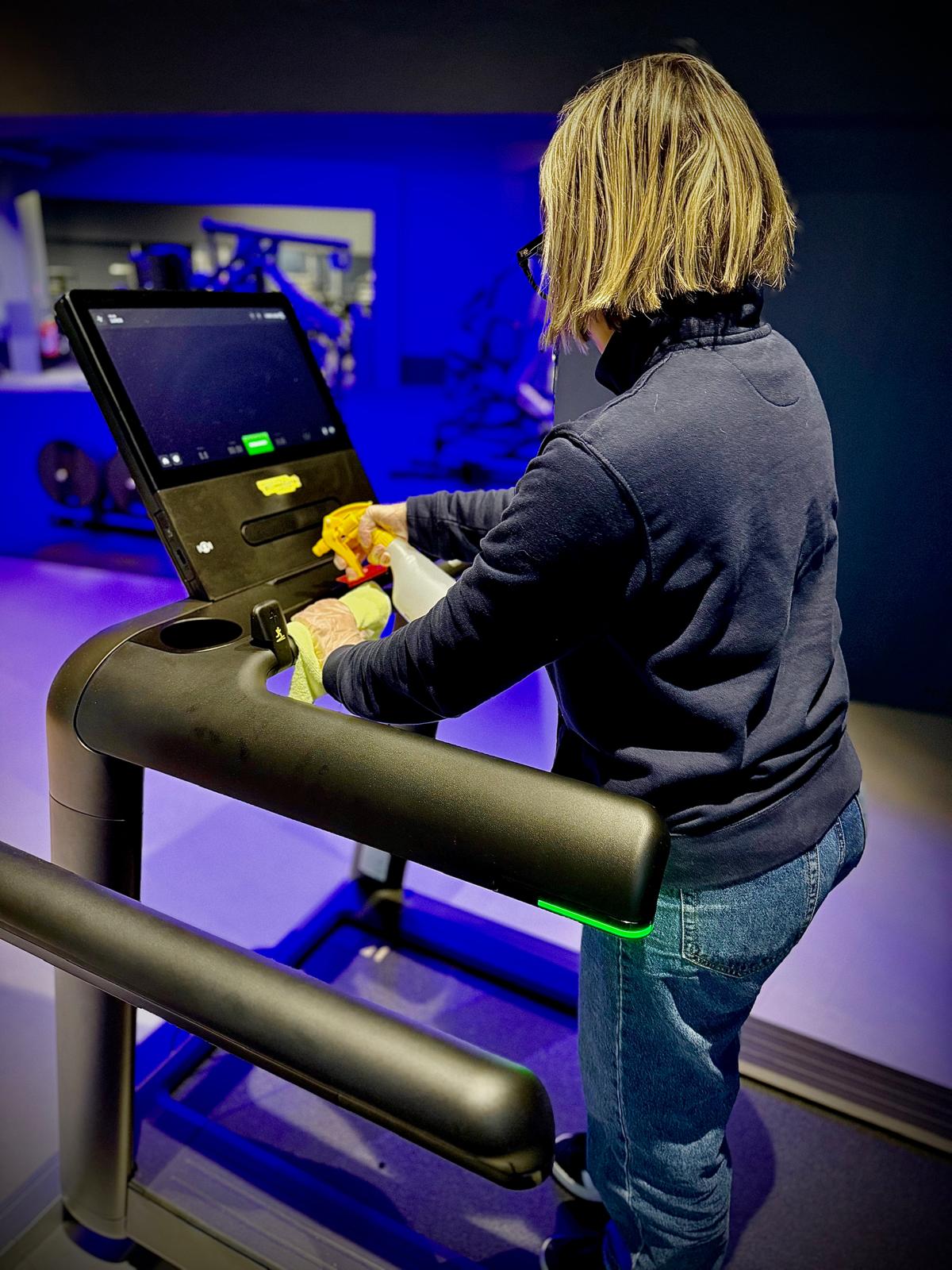 PHOTO-2025-11-19-13-34-02