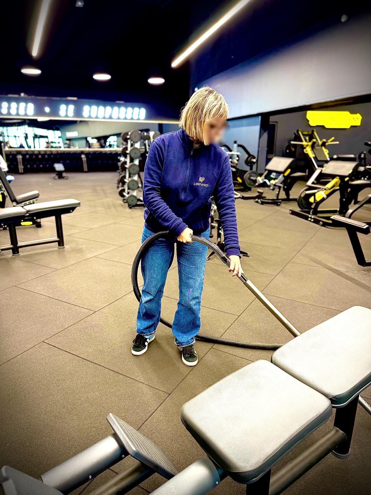 PHOTO-2025-11-19-13-43-23